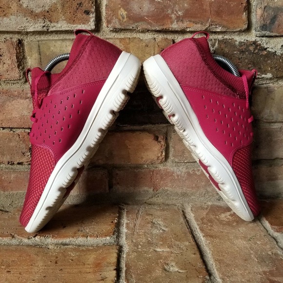 Skechers Women's Pink Ultra Go Sneakers EUC 8.5 ATHLEASURE - Picture 5 of 11